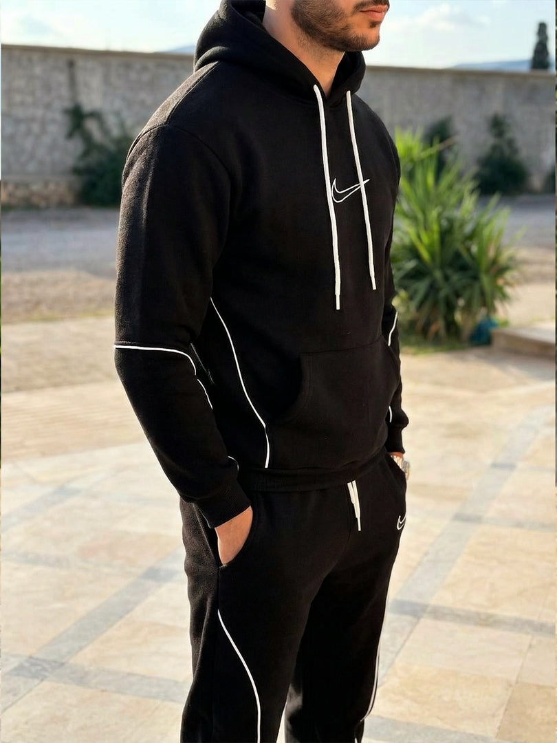 Ensemble Nike Sweat à Capuche & Jogging Noir