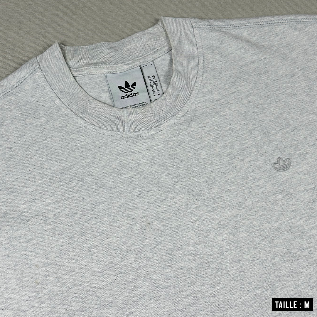 Adidas T-shirt Taille M Over Size