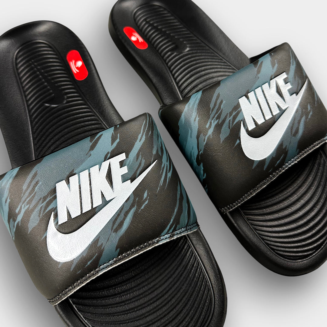 Nike Victori One