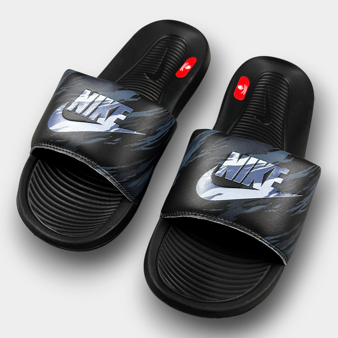 Nike Victori One