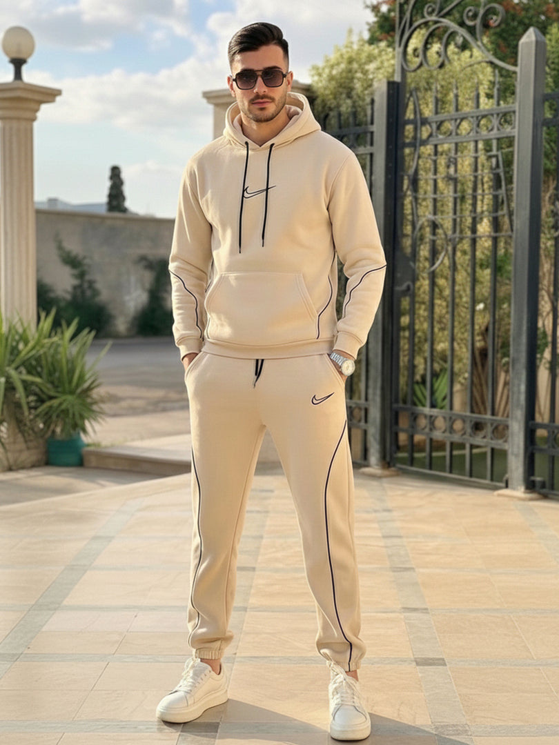 Ensemble Nike Sweat à Capuche & Jogging Beige