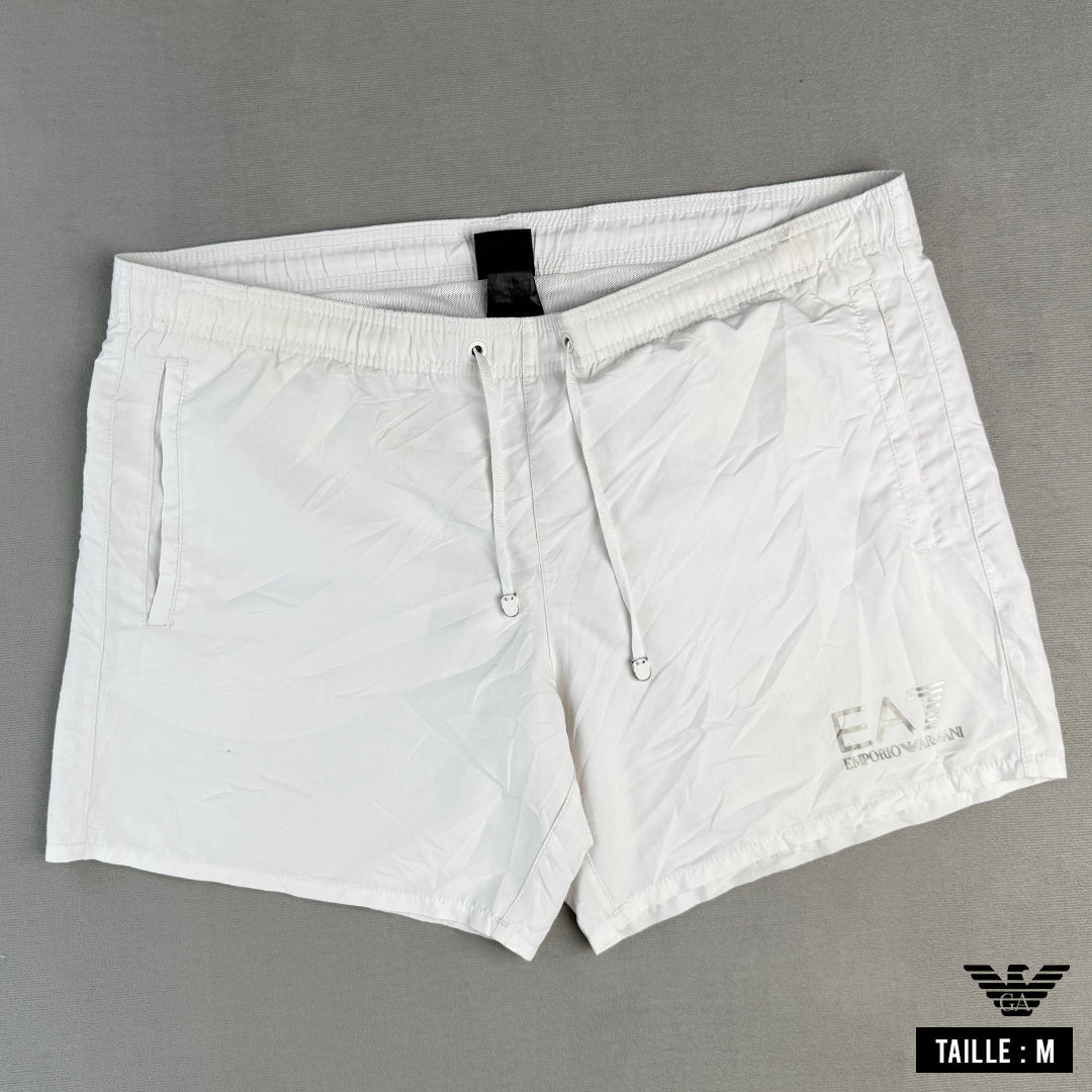 Emporio Armani Short Taille M