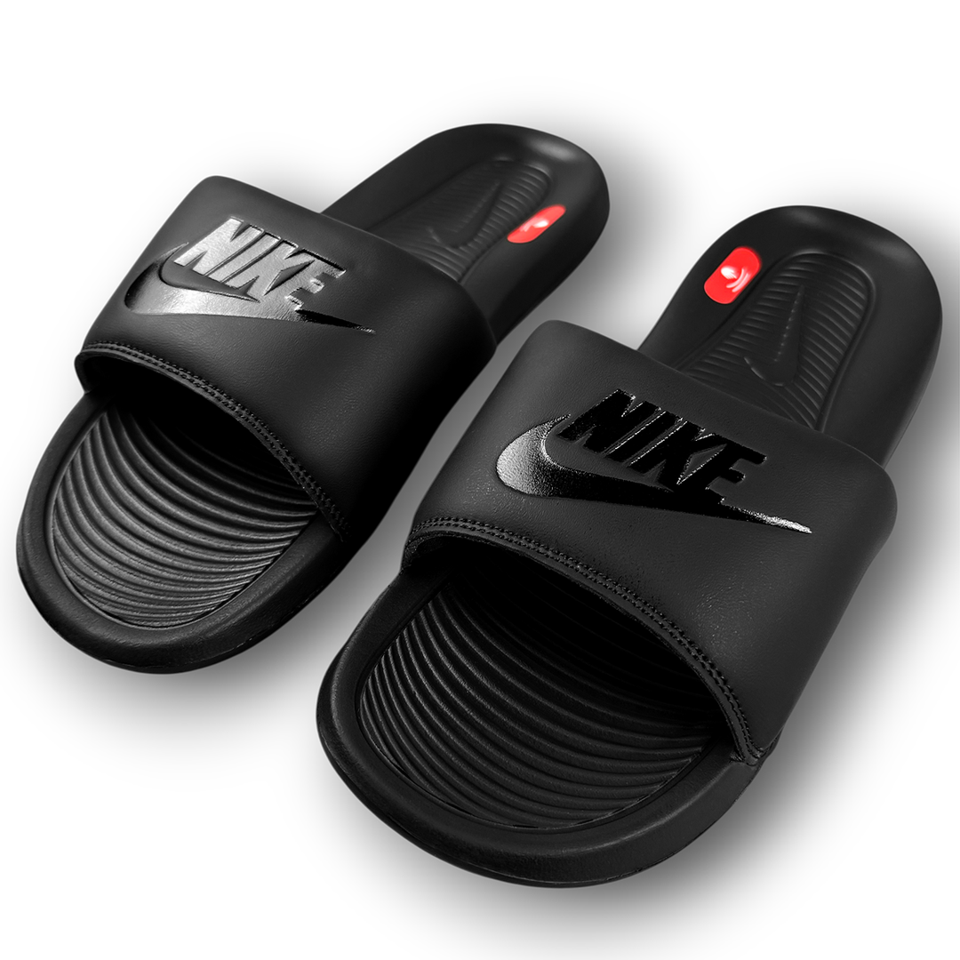 Nike Victori One