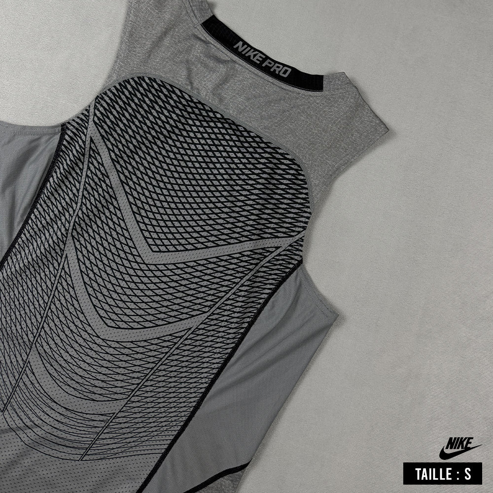 Nike T-shirt Taille S