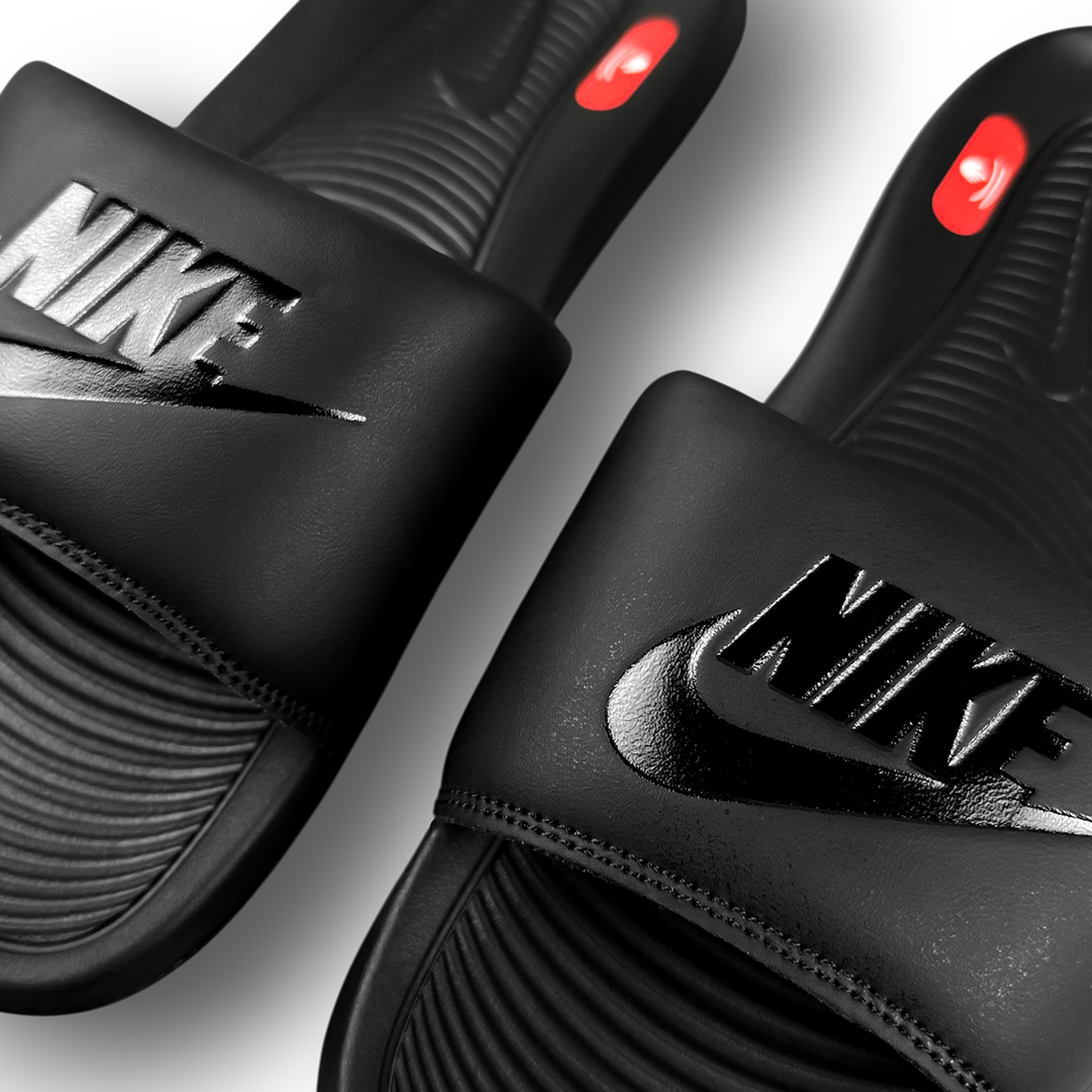 Nike Victori One
