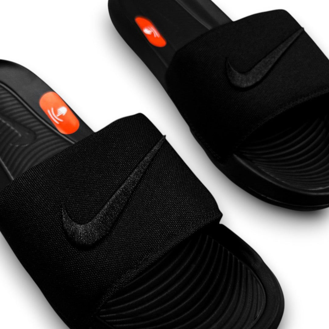 Nike Benassi