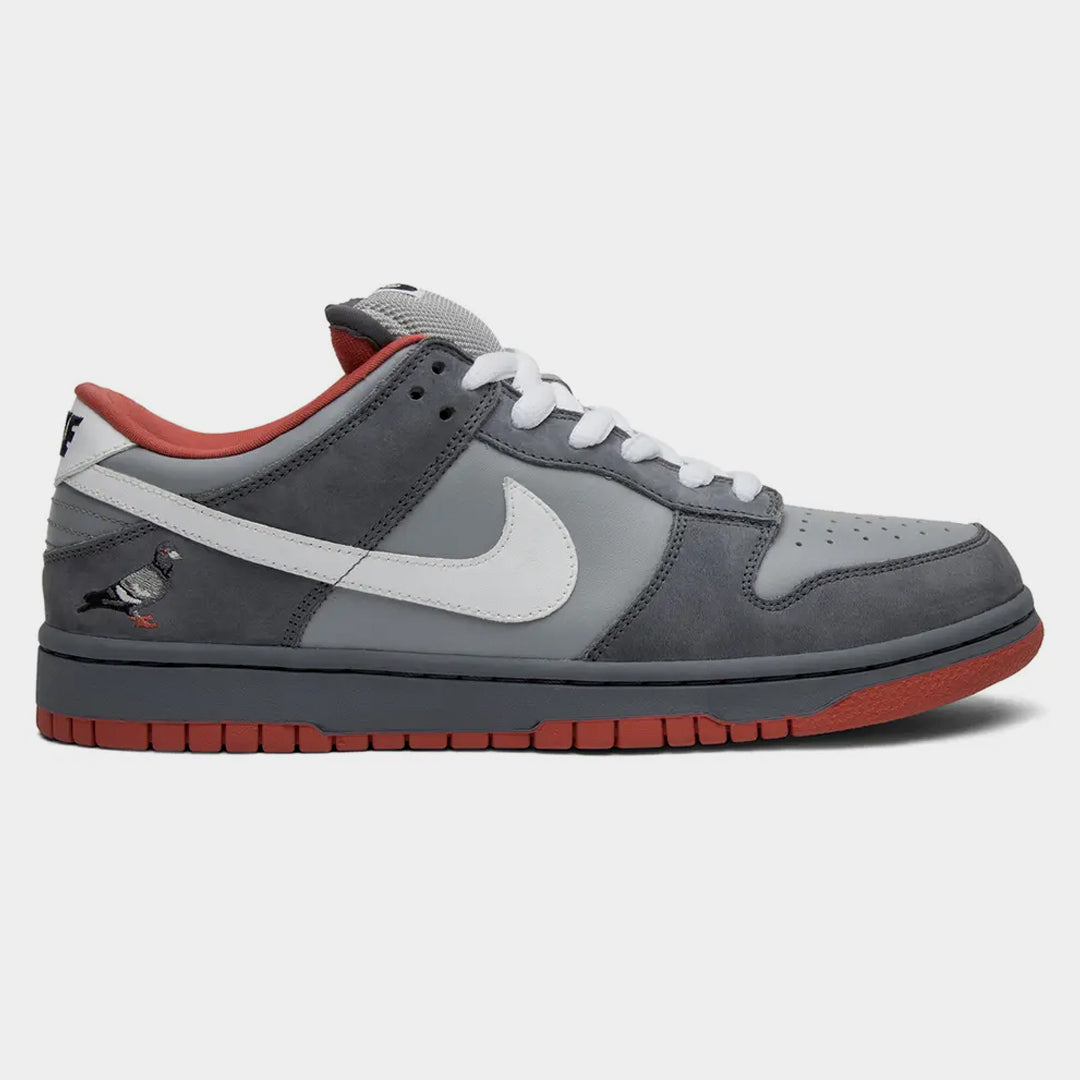 Nike SB Dunk Low Pigeon