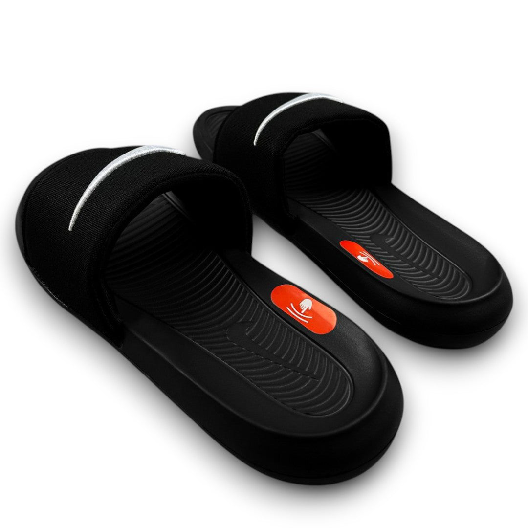 Nike Benassi