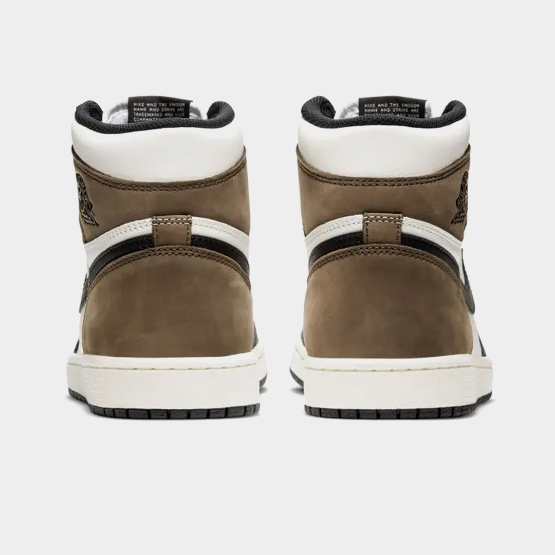 NIKE AIR JORDAN 1 HIGH