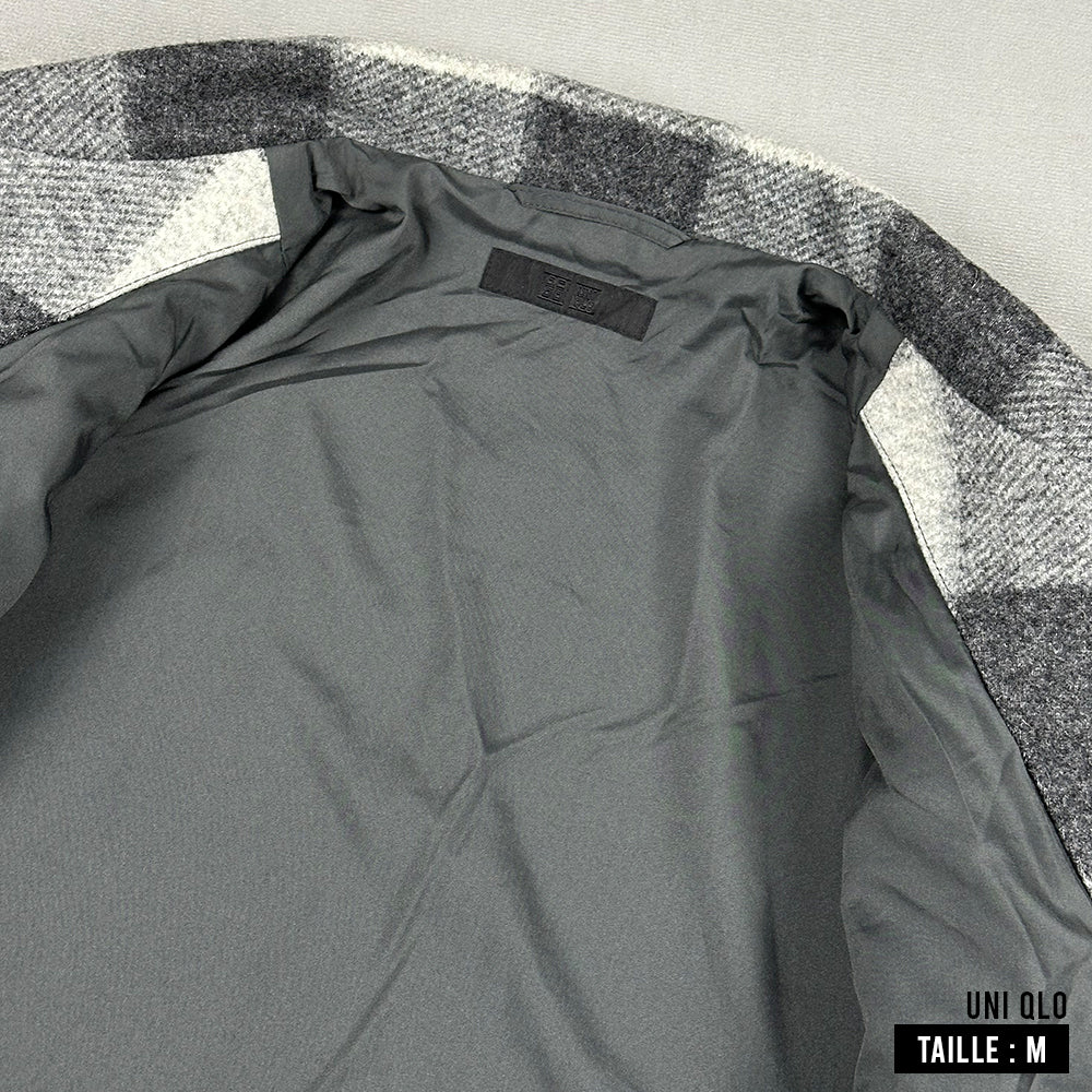 Uni Qlo Veste Taille M