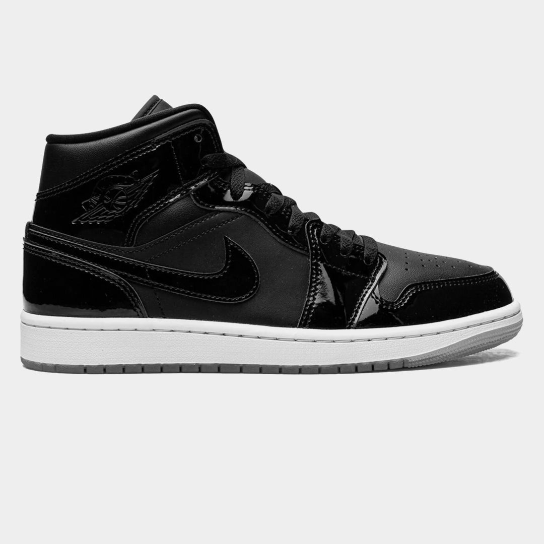 NIKE AIR JORDAN 1 HIGH