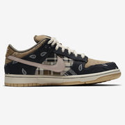 Nike SB Dunk Low x Travis Scott