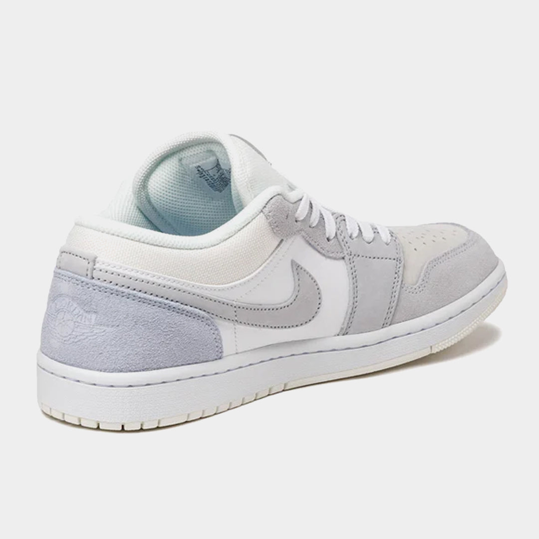 Nike SB Dunk Low Paris