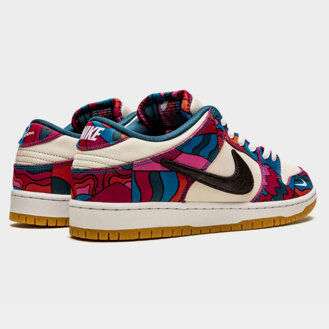Nike SB Dunk Low