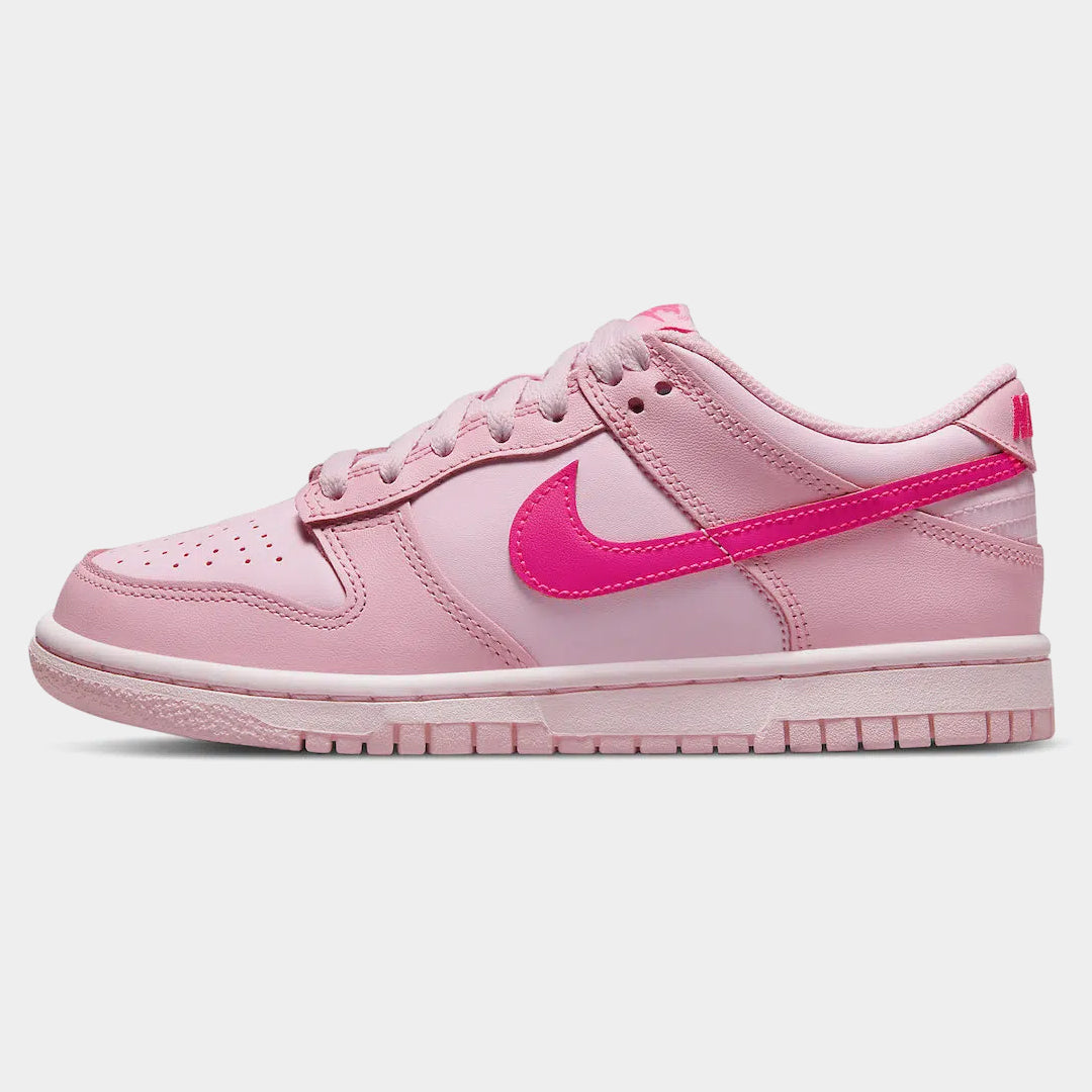 Nike SB Dunk Low Triple Pink