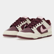Nike SB Dunk Low Valentines Day