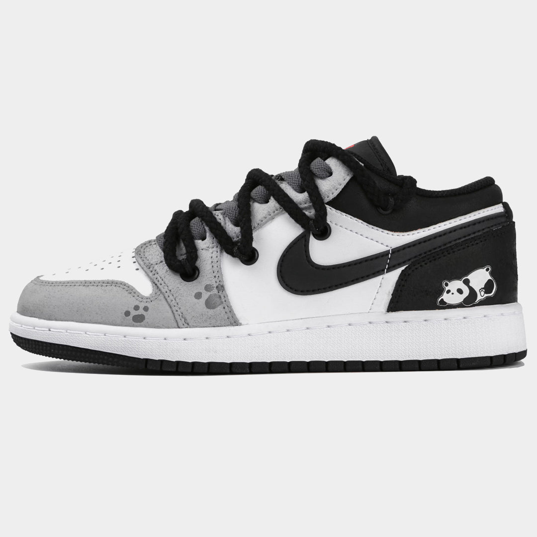 Nike SB Dunk Low Panda