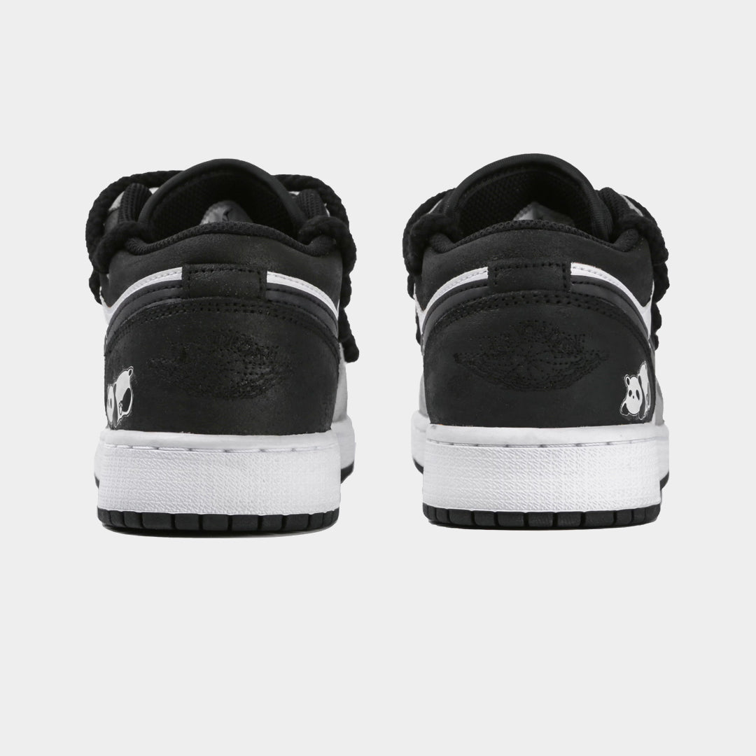 Nike SB Dunk Low Panda
