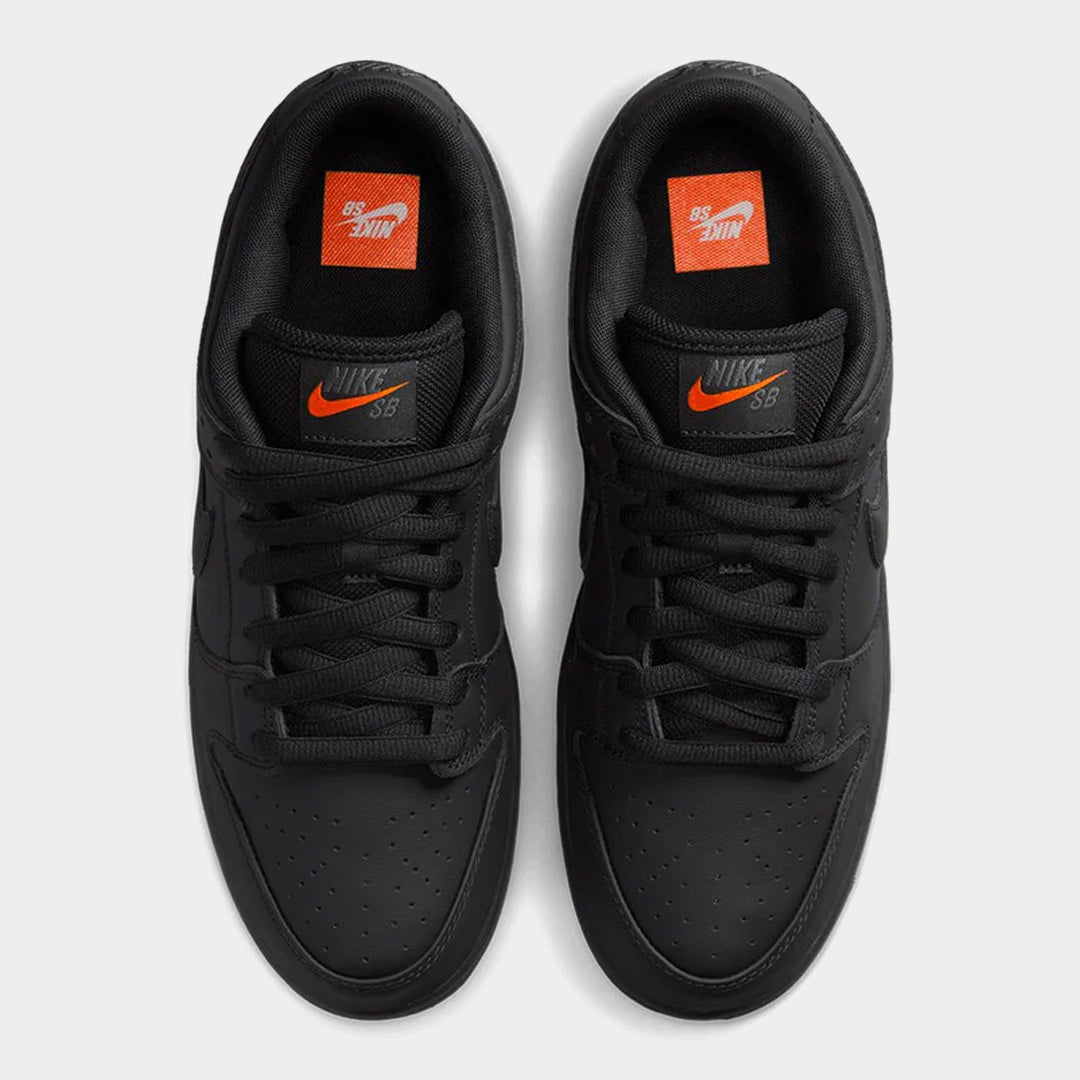 Nike SB Dunk Low