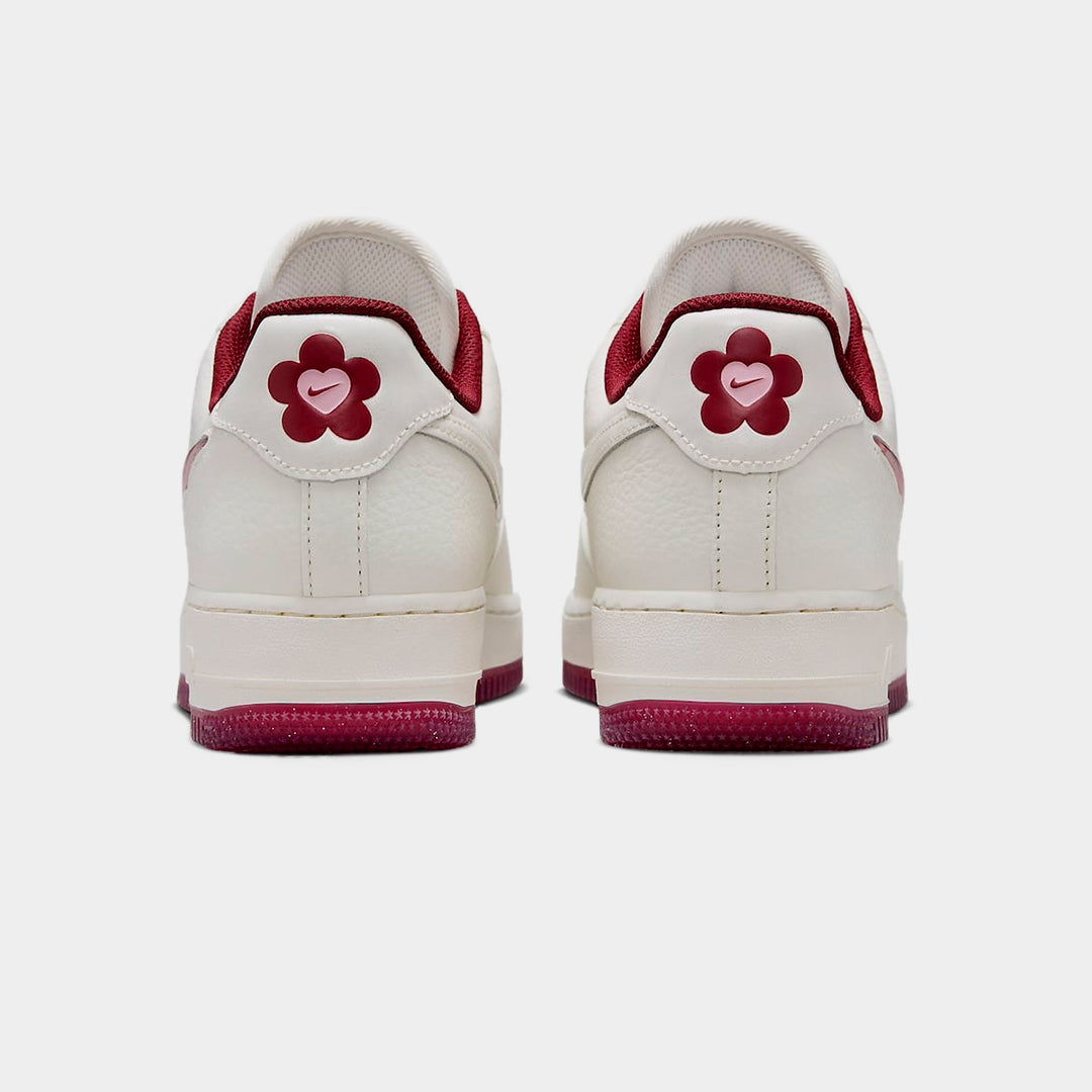 Nike Air Force 1 Valentine's Day