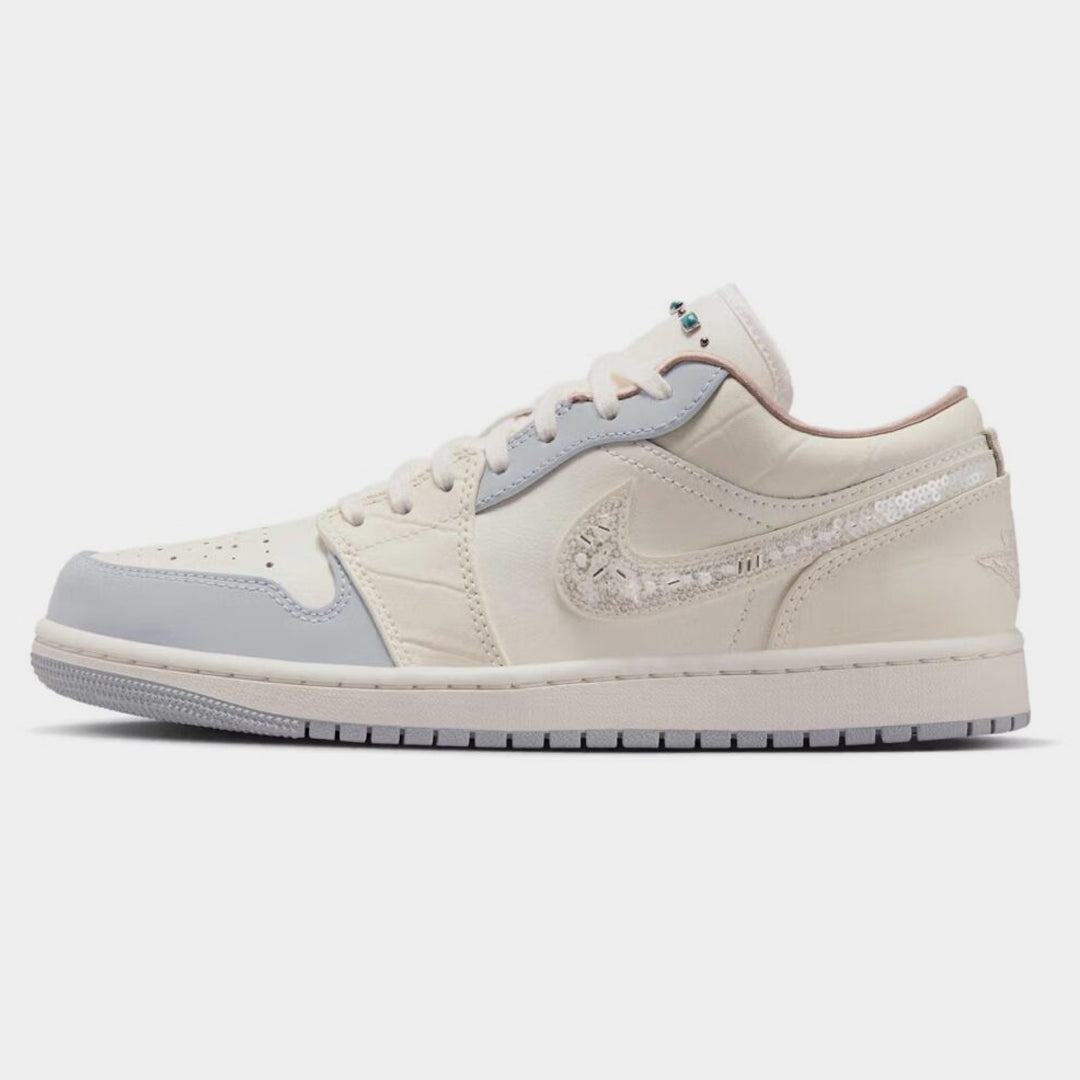 Nike Air Jordan 1 Sail & Soft Pearl