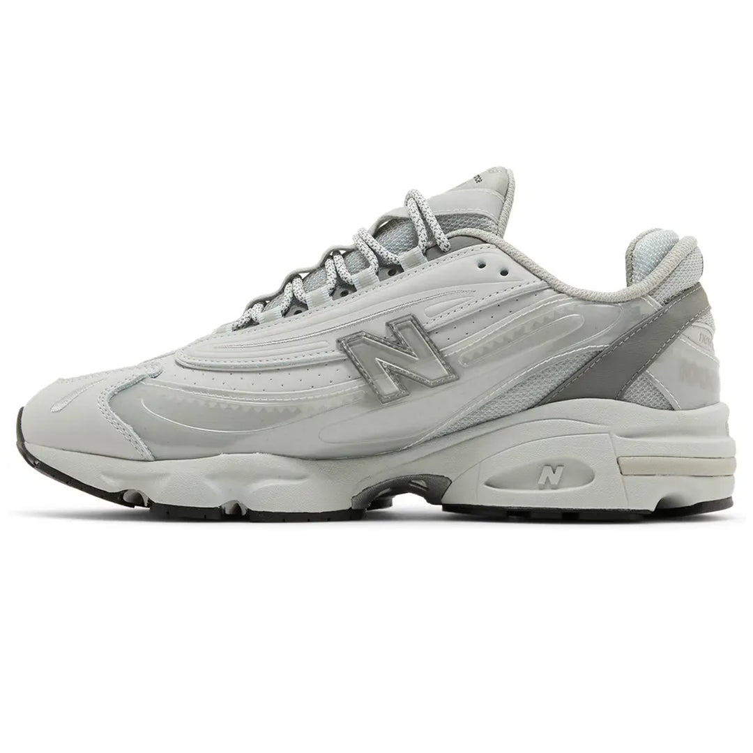 New Balance 1000