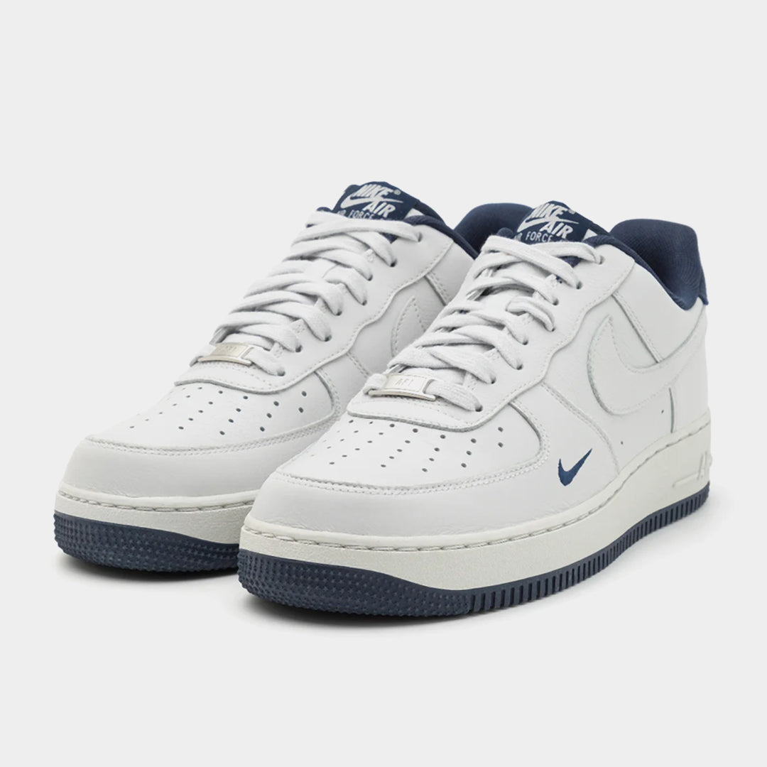 Nike Air Force 1 07 Lv8 Photon Dust