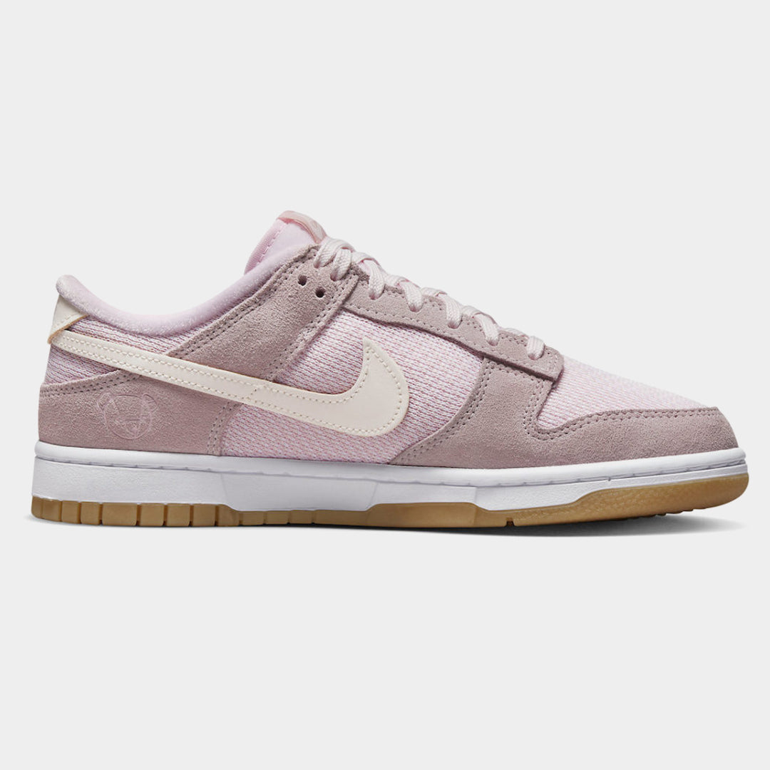 Nike SB Dunk Low Teddy Bear
