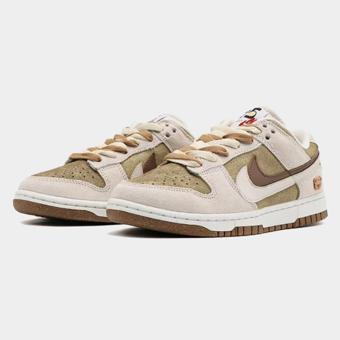 Nike SB Dunk Low Bear