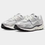 Nike Zoom Vomero 5 Photon Dust