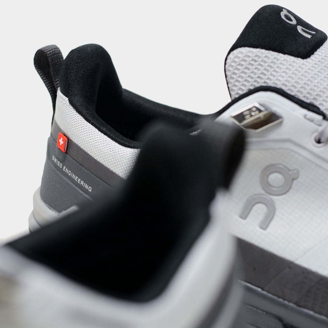 On Running CLOUDWANDER WATERPROOF