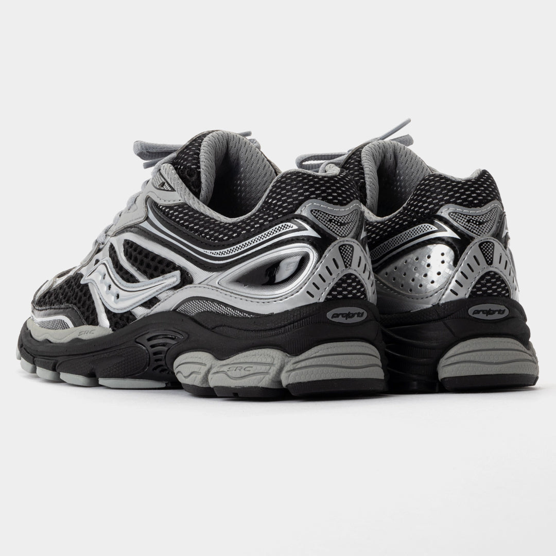 Saucony ProGrid Omni 9